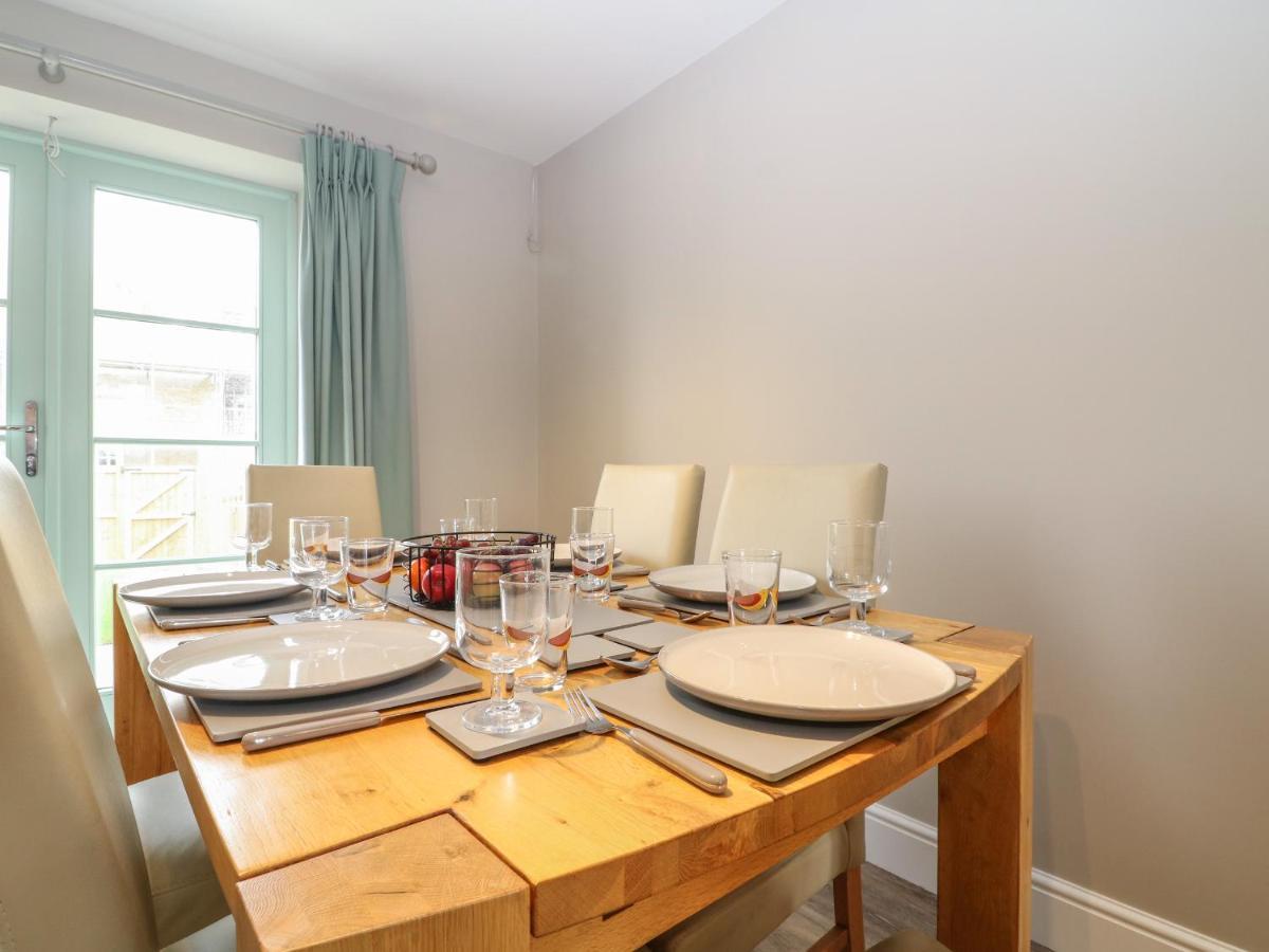 9 Windrush Heights Villa Burford Buitenkant foto
