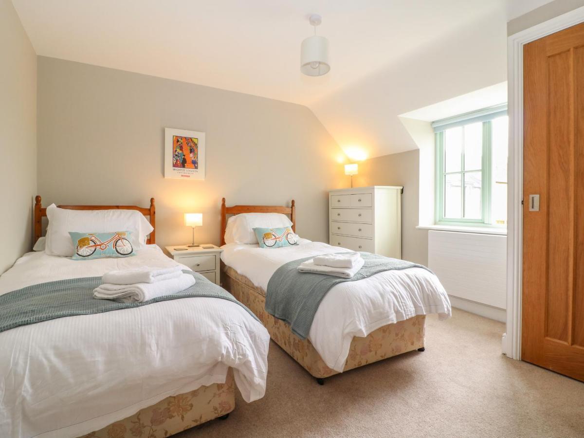 9 Windrush Heights Villa Burford Buitenkant foto